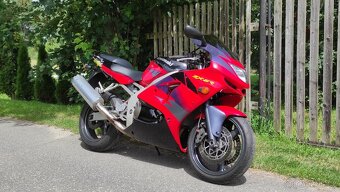 Kawasaki ZX6R Ninja - 5