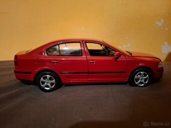 Prodám model Škoda Octavia II 1:24 - 5