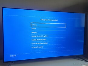 Sony PlayStation 4 Slim 500 GB + dva bezdrátové ovladače - 5