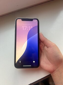 iPhone xr - 5