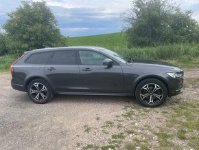 Volvo V90 Cross Country PRO 2021  B5 AWD (173 kW) - DPH - 5