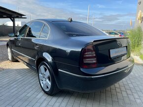 Škoda Superb 2.5 TDI V6 114KW, Servisní kniha - 5