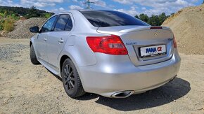 Suzuki Kizashi 2.4i VVT Sport 4x4 TOP - 5