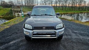 TOYOTA RAV4 2.0i 4X4 - 5