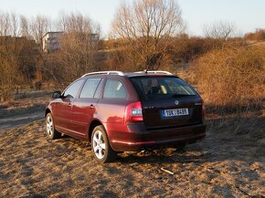 Škoda Octavia combi 2.0 TDI 103kw 4x4 - 5