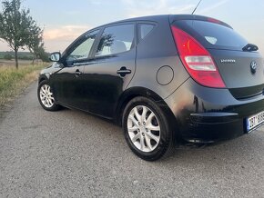 Hyundai i30 1.6 CRDI 85kw - 5