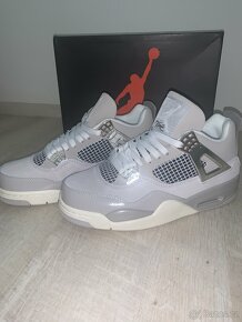 Jordan 4 Frozen Moments - 5