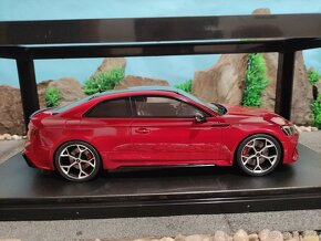 prodám nový model 1:18 audi RS5 competition - 5