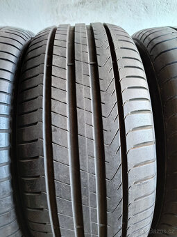 LETNÍ PNEU PIRELLI A GOODYEAR 275/40/19 a 255/45/19-4ks - 5