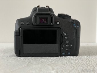 Canon EOS 750D + - 5