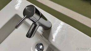 Prodám 2x umyvadlo Duravit vč. baterií Hansgrohe - 5