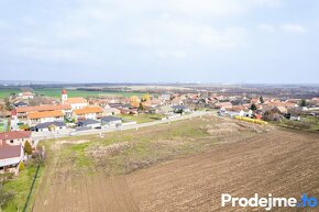 Prodej stavebního pozemku 755 m2 - Znojmo - Načeratice - 5