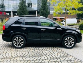 Kia Sorento 2.2CRDi 4x4 AUT KAMERA LED VÝHŘEV TAŽNÉ SERVISKA - 5