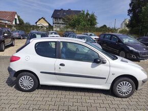 PEUGEOT 206 1.2i 44KW SERVO,ABS,NAJETO 46910KM - 5