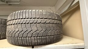 Pneu zimní 295/35 R21 - 5