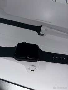 Apple Watch SE - 5