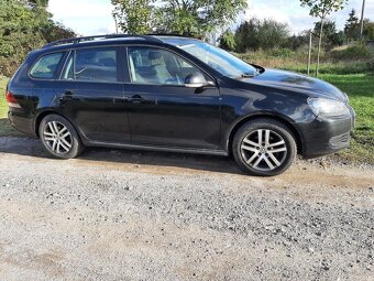 VW Golf VI Variant 1.6 TDI . Rok 2011 - 5