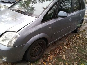 Opel Meriva 1,7cdti - auto k rozebrani - 5