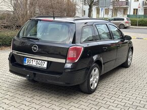 Opel Astra H 1.6 16V Caravan Combi ALU kola Původ ČR Tažné - 5