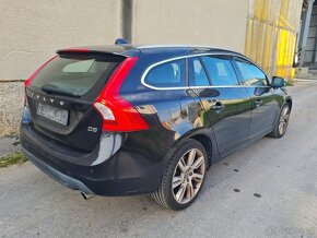 V60 D5 151kw - servis Volvo - - 5