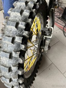 Suzuki RMZ 250, 450 - 5