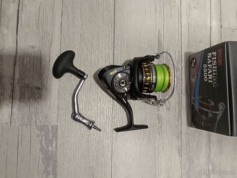 Naviják Ryobi Safari 5500+šňůra Daiwa Tournament 0, 18mm - 5