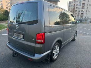 VW Caravelle T5.1 103kW DSG 2x šoupačky 155TKM - 5