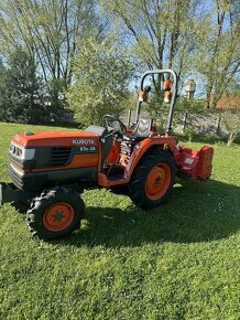 Kubota STA35 4x4 super stavu - 5