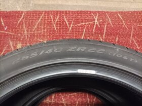 Pirelli P ZERO PZ4  295/35 ZR22 106(8)Y JLR - 5