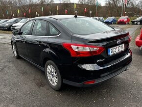 Ford Focus 1.6i, r.2011, nové rozvody, klima - 5