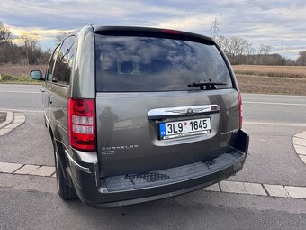 Chrysler Grand Voyager 2,8 CRDi Limited DVD 2010 - 5