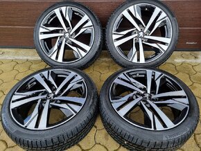 Nová orig.zimní sada Peugeot 508 19" 5x108 pneu 235/40/19 - 5