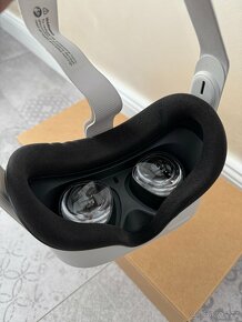 Prodám Oculus Quest 2 - 5