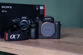 SONY Alpha A7 III - 5