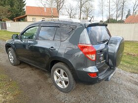 Toyota RAV 4 2.2 D4D 4x4 - 5