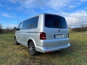 VW MULTIVAN t5, 2x posuvne dvere,TOP STAV - 5