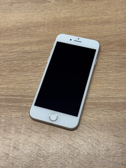 iPhone 7 128GB (nová baterie) - 5