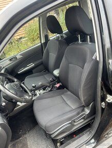 Subaru forester SH 2.0 Diesel, Díly. - 5