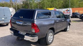 Toyota Hilux Double Cab Comfort 4x4 - 5