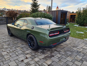 Dodge Challenger RT 5,7 Hemi 2020 Alcantara , DPH - 5