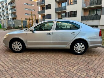 Prodám Škoda Octavia II FACELIFT 2.0 TDI 103W. - 5