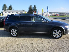 VOLVO XC70 2,4D5 Geartronic AWD 151kw bez koroze 2011 - 5