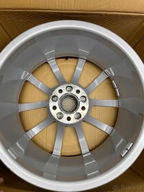 5x112 R17 7,5J ET36 Audi A6 C8 - 5