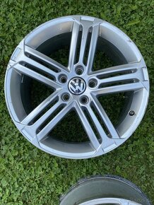 Prodám originální ALU Talladega z Golf GTi 7,5x18 5x112 - 5