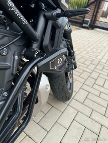 Yamaha MT 07 Pure - 5