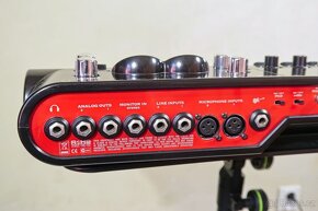 LINE 6 TonePort 37 - 2in1 (zvukovka+klávesy) - 5