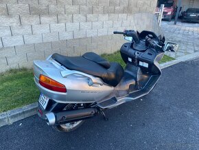 Suzuki Burgman 650 2003 - 5