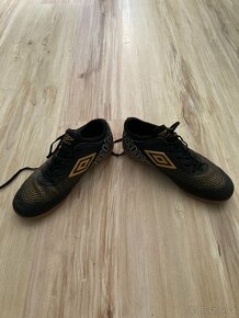 Dětské sálové boty Umbro - 5