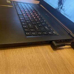 MSI GS65 Stealth 9SF-672 celokovový - 5