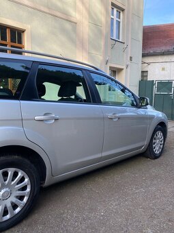 Ford Focus Kombi 1,6 cdti. Rok 2008. Najeto 199113km - 5